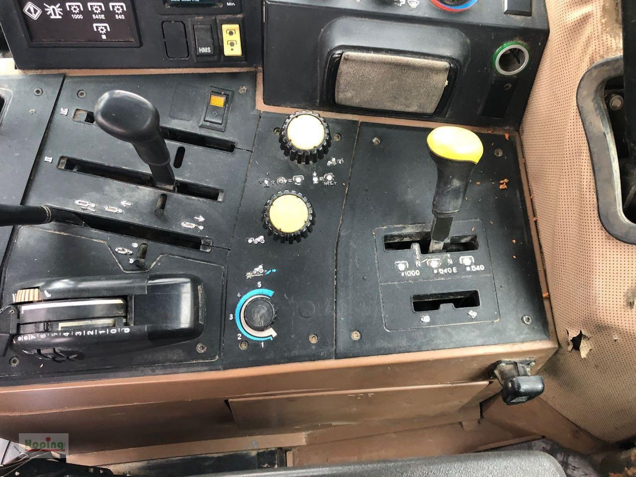 Traktor John Deere 6800: pilt 21