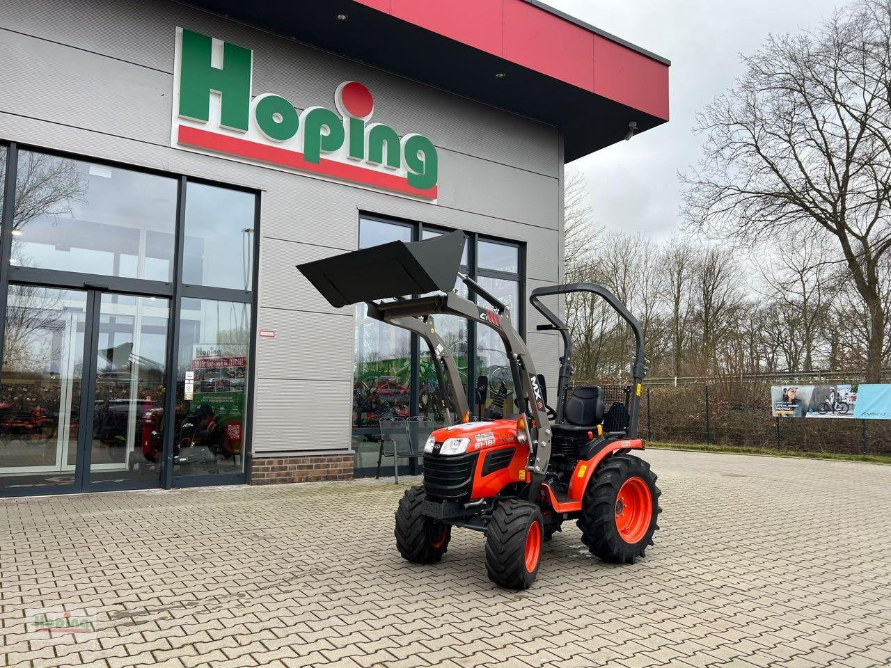 Kubota B1 181 - Munitsipaaltraktor: pilt 1 Kubota B1 181 - Munitsipaaltraktor: pilt 1