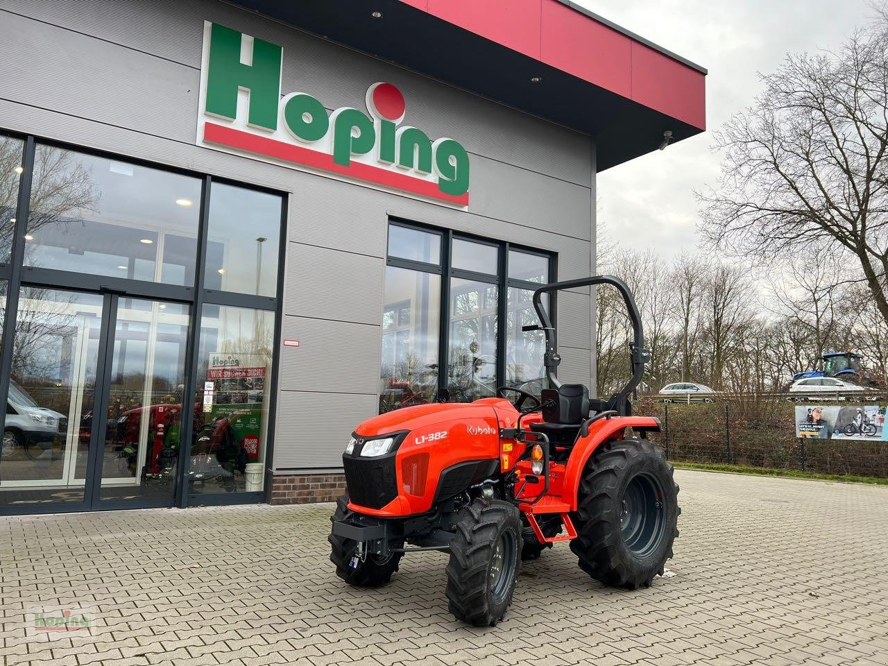 Kubota L1-382 DW - Munitsipaaltraktor: pilt 1 Kubota L1-382 DW - Munitsipaaltraktor: pilt 1