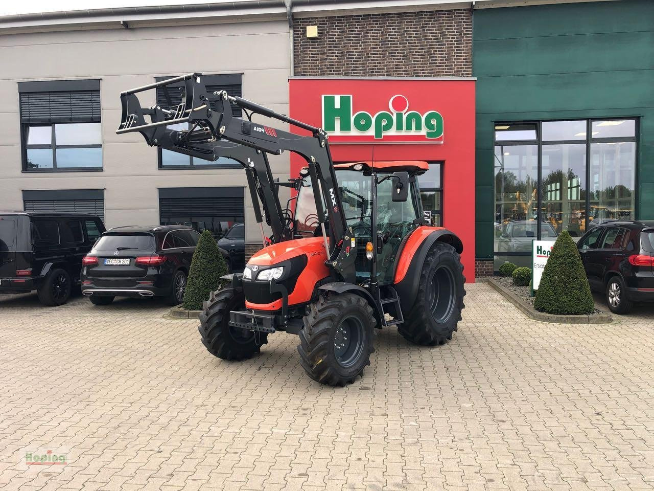 Kubota M4073 Cab - Traktor: pilt 1 Kubota M4073 Cab - Traktor: pilt 1