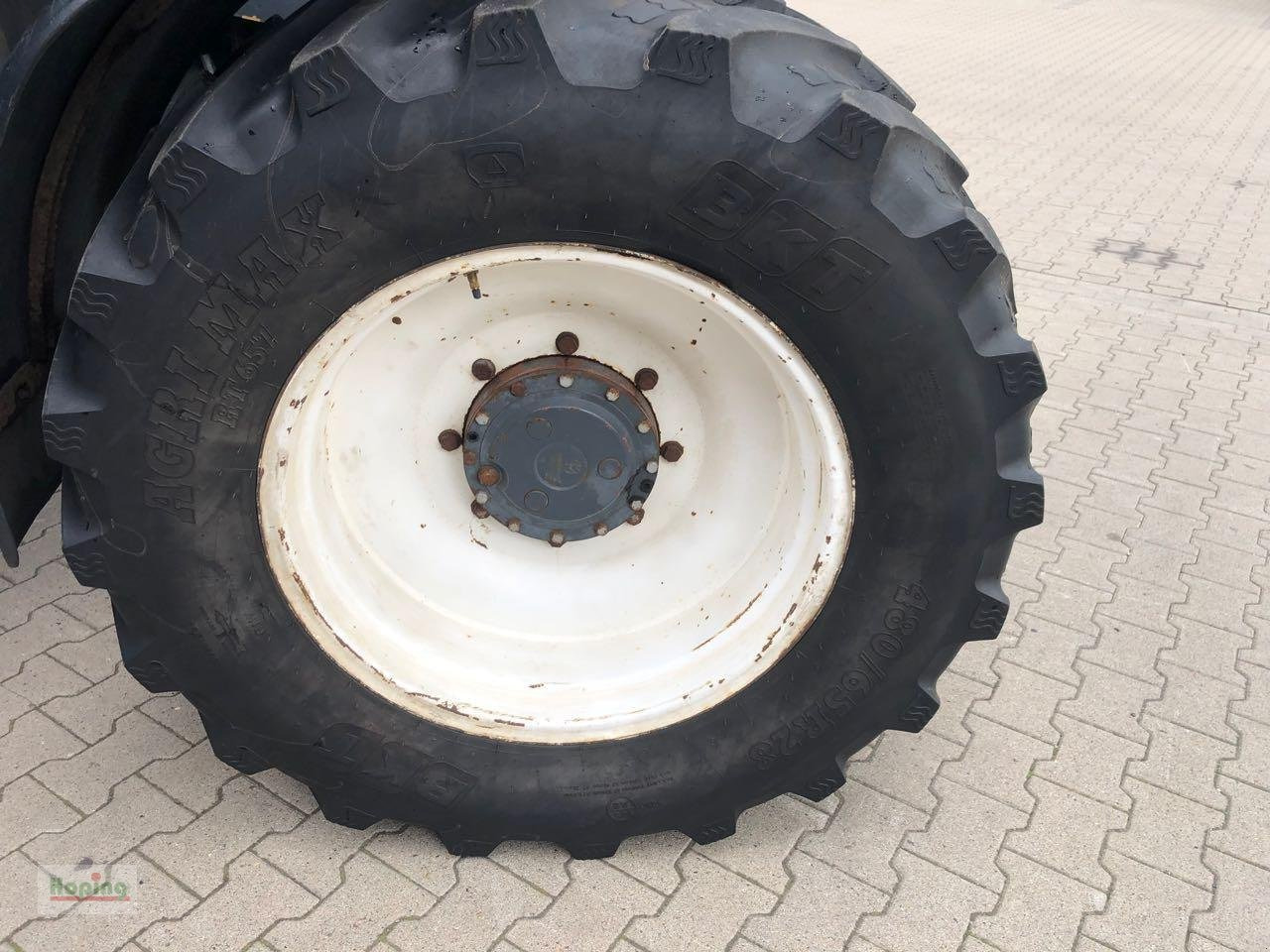 New Holland TSA 115 - Traktor: pilt 5 New Holland TSA 115 - Traktor: pilt 5