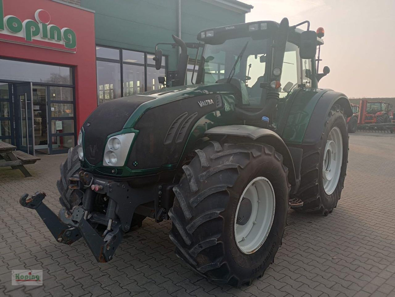 Valtra T203 D - Traktor: pilt 3 Valtra T203 D - Traktor: pilt 3