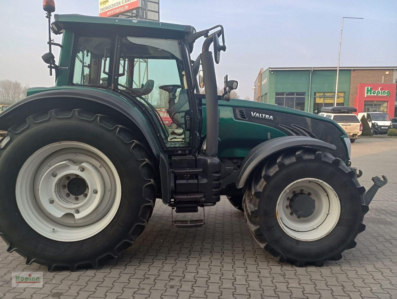 Valtra T203 D - Traktor: pilt 4 Valtra T203 D - Traktor: pilt 4