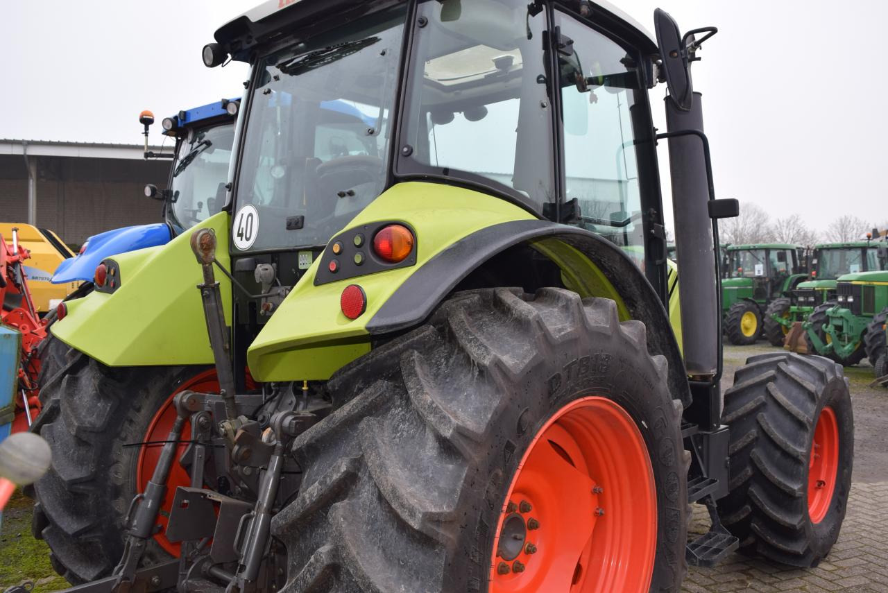 CLAAS Arion 420 CIS - Traktor: pilt 3 CLAAS Arion 420 CIS - Traktor: pilt 3