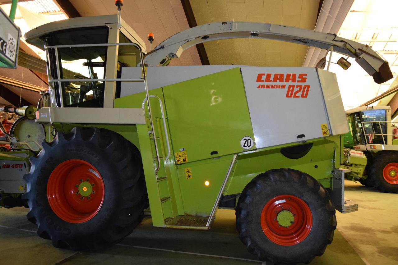 CLAAS Jaguar 820 - Koristusmasin: pilt 2 CLAAS Jaguar 820 - Koristusmasin: pilt 2