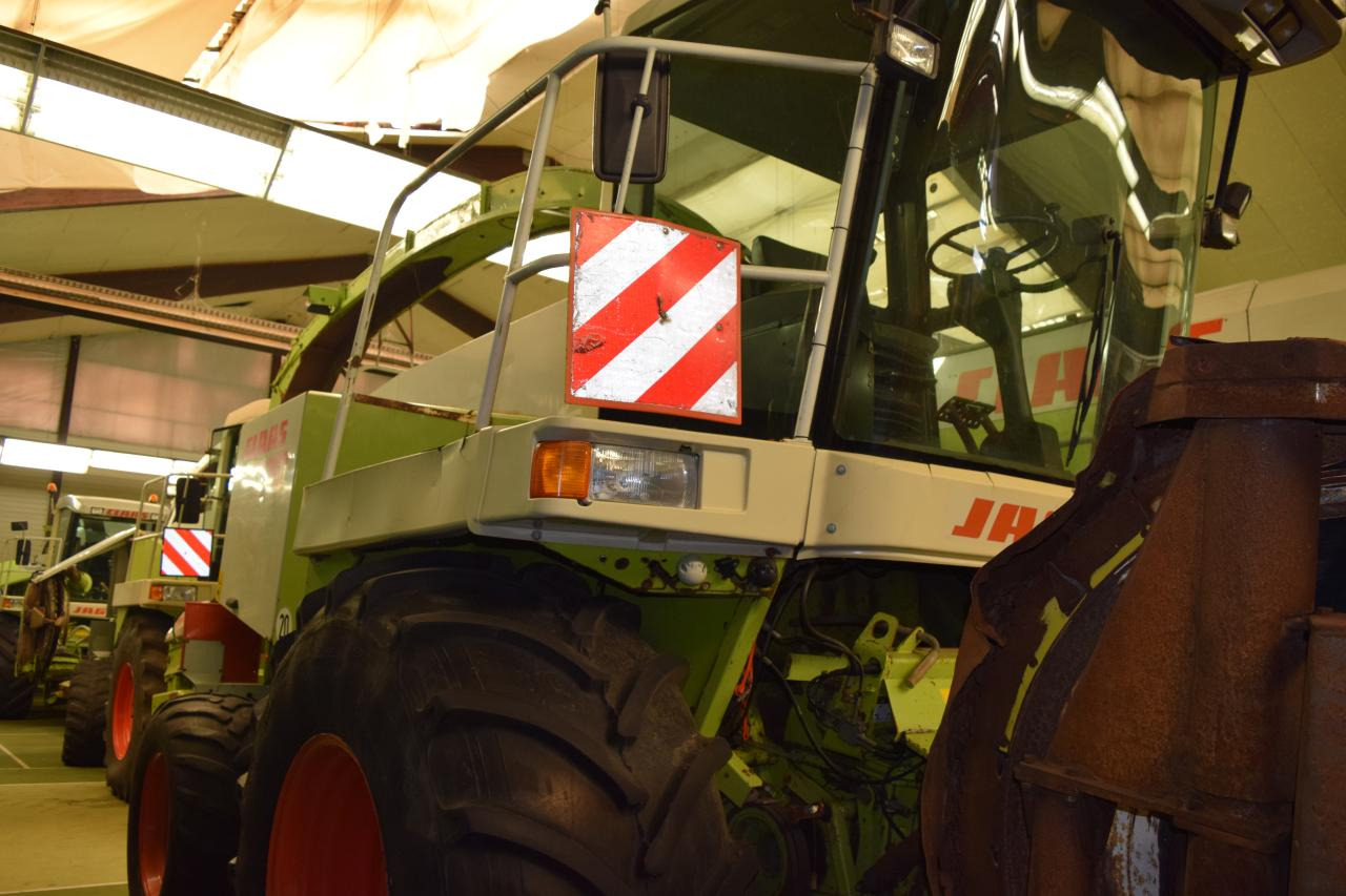 CLAAS Jaguar 860 - Koristusmasin: pilt 4 CLAAS Jaguar 860 - Koristusmasin: pilt 4