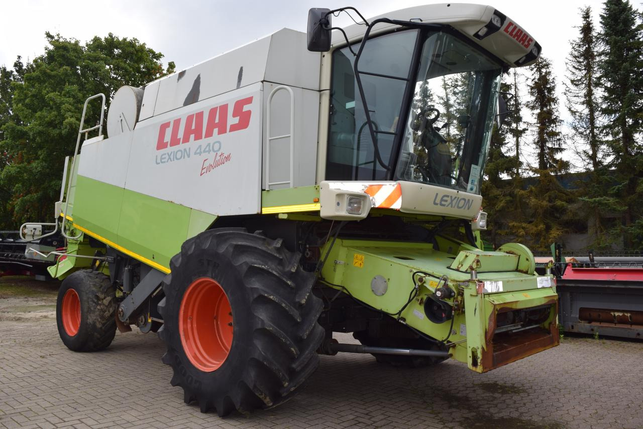 CLAAS Lexion 440 Evolution - Kombain: pilt 4 CLAAS Lexion 440 Evolution - Kombain: pilt 4
