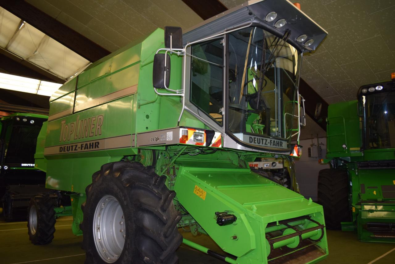 Deutz-Fahr 4075 H TopL. - Kombain: pilt 4 Deutz-Fahr 4075 H TopL. - Kombain: pilt 4