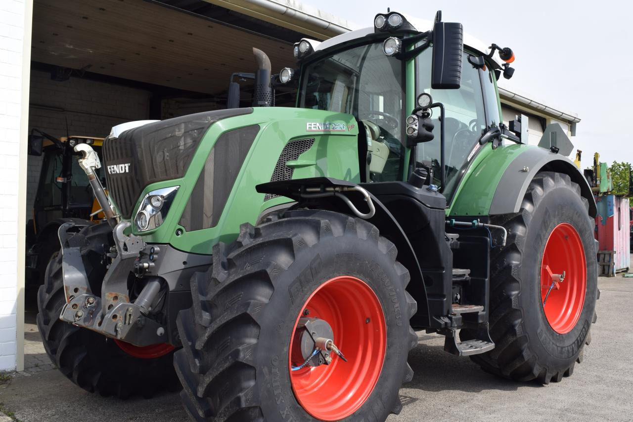 Fendt 826 Vario ProfiPlus, - Traktor: pilt 3 Fendt 826 Vario ProfiPlus, - Traktor: pilt 3