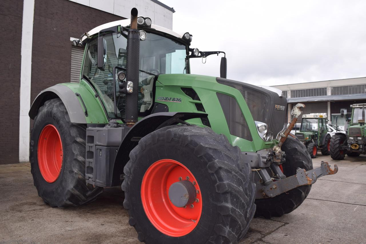 Fendt 826 Vario SCR ProfiPlus - Traktor: pilt 1 Fendt 826 Vario SCR ProfiPlus - Traktor: pilt 1