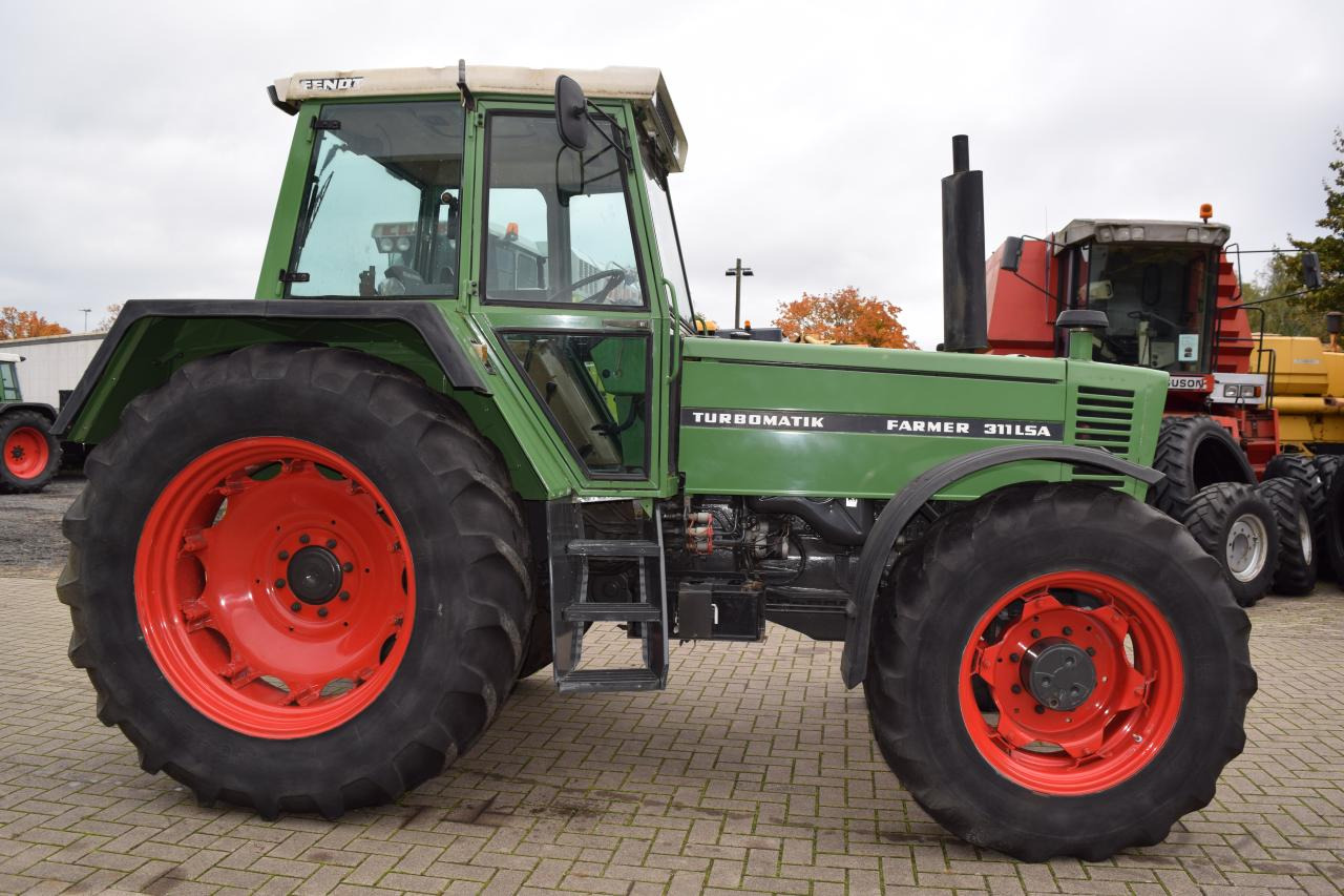 Fendt Farmer 311 LSA - Traktor: pilt 1 Fendt Farmer 311 LSA - Traktor: pilt 1