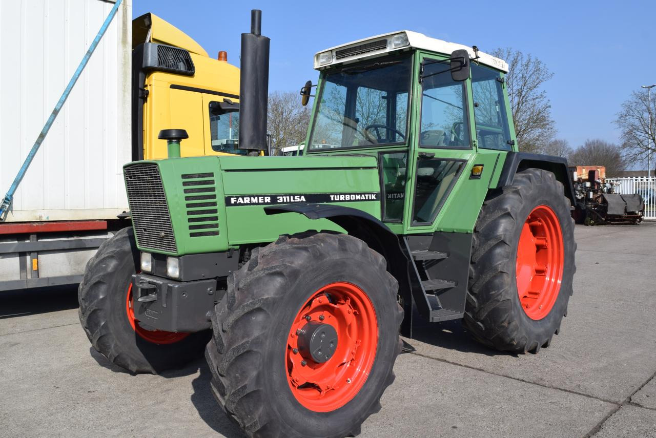 Fendt Farmer 311 LSA - Traktor: pilt 2 Fendt Farmer 311 LSA - Traktor: pilt 2
