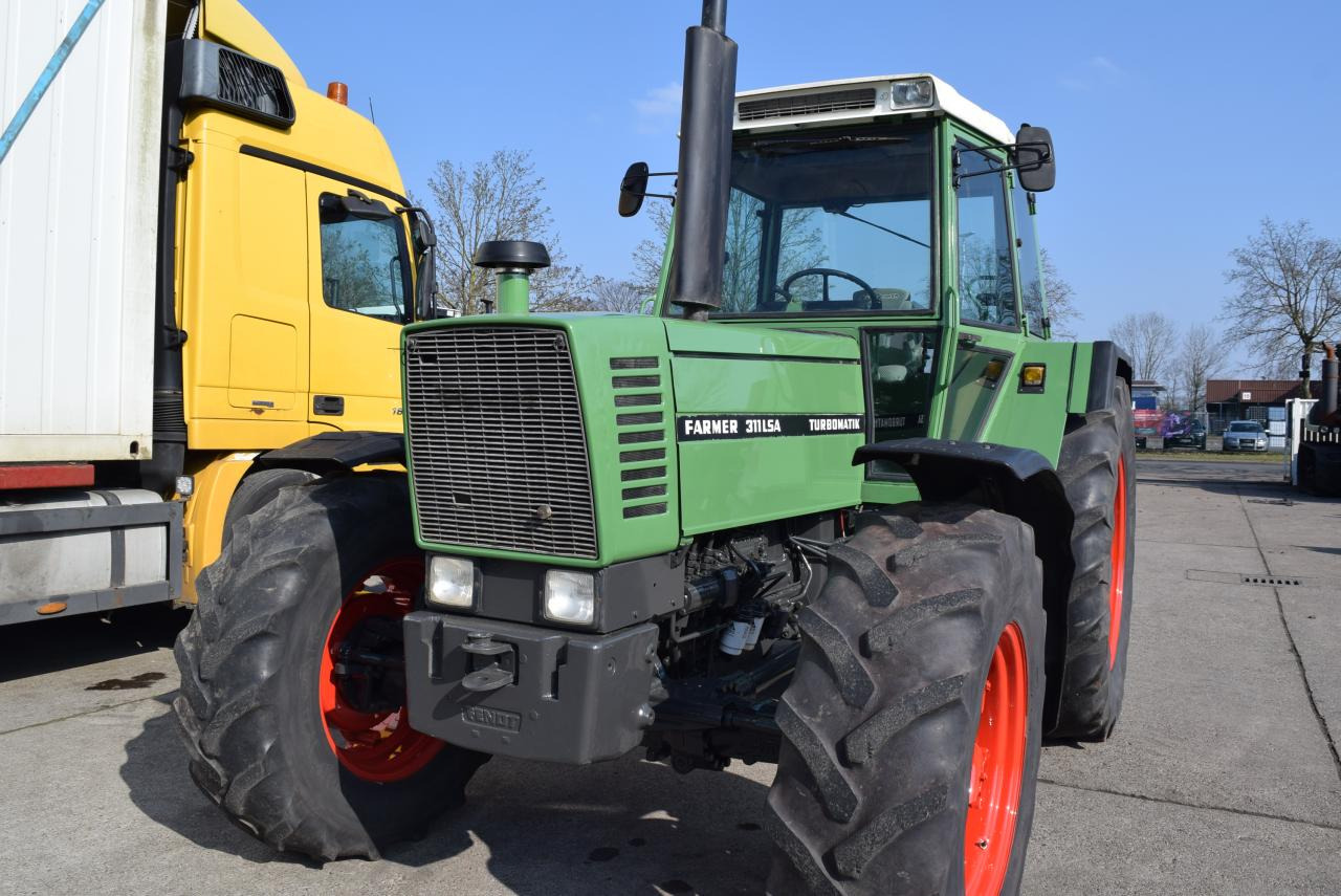 Fendt Farmer 311 LSA - Traktor: pilt 3 Fendt Farmer 311 LSA - Traktor: pilt 3