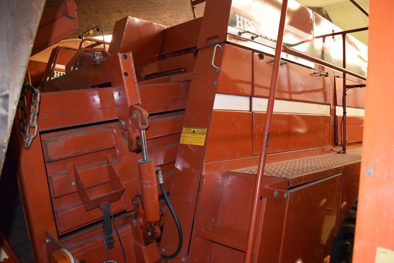 Fiat Hesston 4700 - Heinapress, kandiline: pilt 3 Fiat Hesston 4700 - Heinapress, kandiline: pilt 3