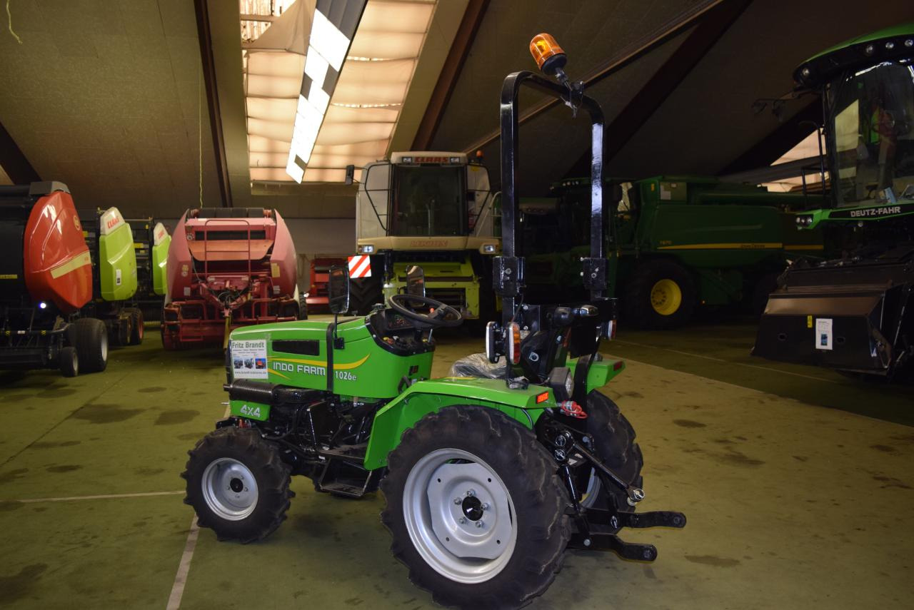 / INDO 1026e Klein-/Schmalspurtraktor - Kõrgkliirenstraktor: pilt 4 / INDO 1026e Klein-/Schmalspurtraktor - Kõrgkliirenstraktor: pilt 4