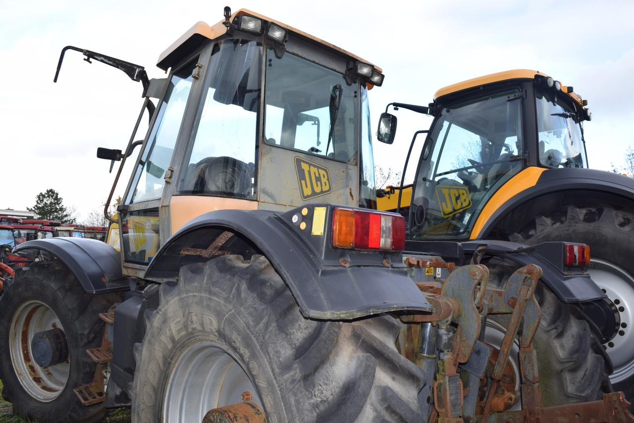 JCB Fastrac 2135 - 4WS - Traktor: pilt 3 JCB Fastrac 2135 - 4WS - Traktor: pilt 3