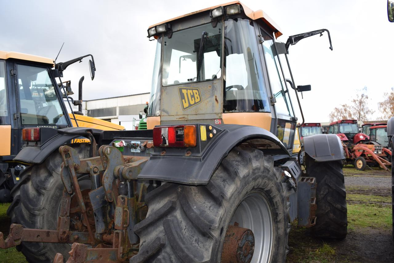 JCB Fastrac 2135 - 4WS - Traktor: pilt 4 JCB Fastrac 2135 - 4WS - Traktor: pilt 4