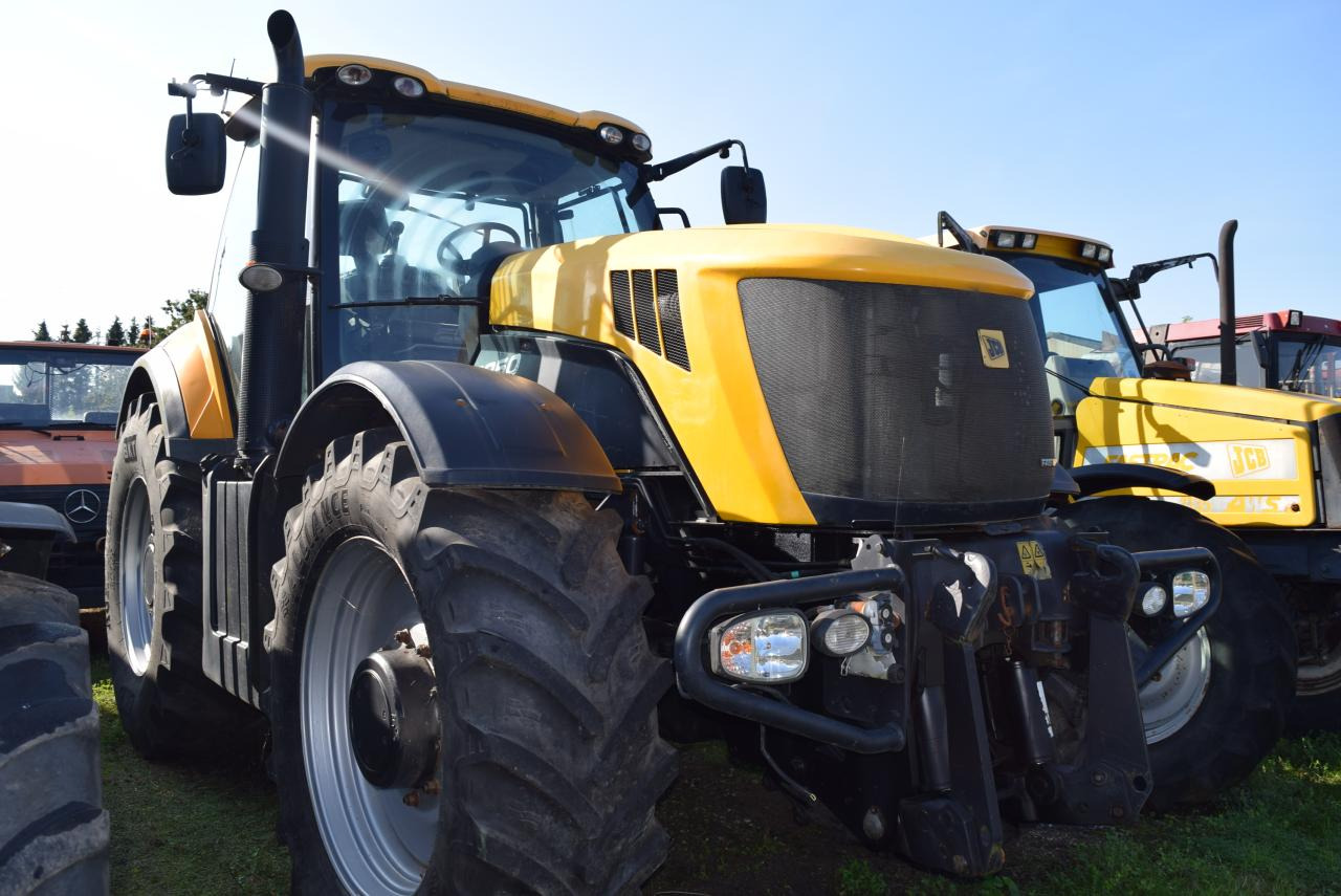 JCB Fastrac 8250 - Traktor: pilt 2 JCB Fastrac 8250 - Traktor: pilt 2