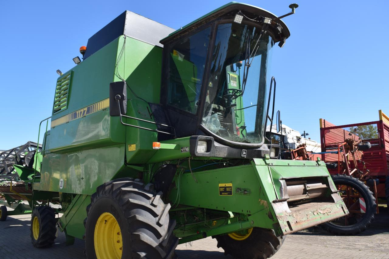 John Deere 1177 - Kombain: pilt 4 John Deere 1177 - Kombain: pilt 4