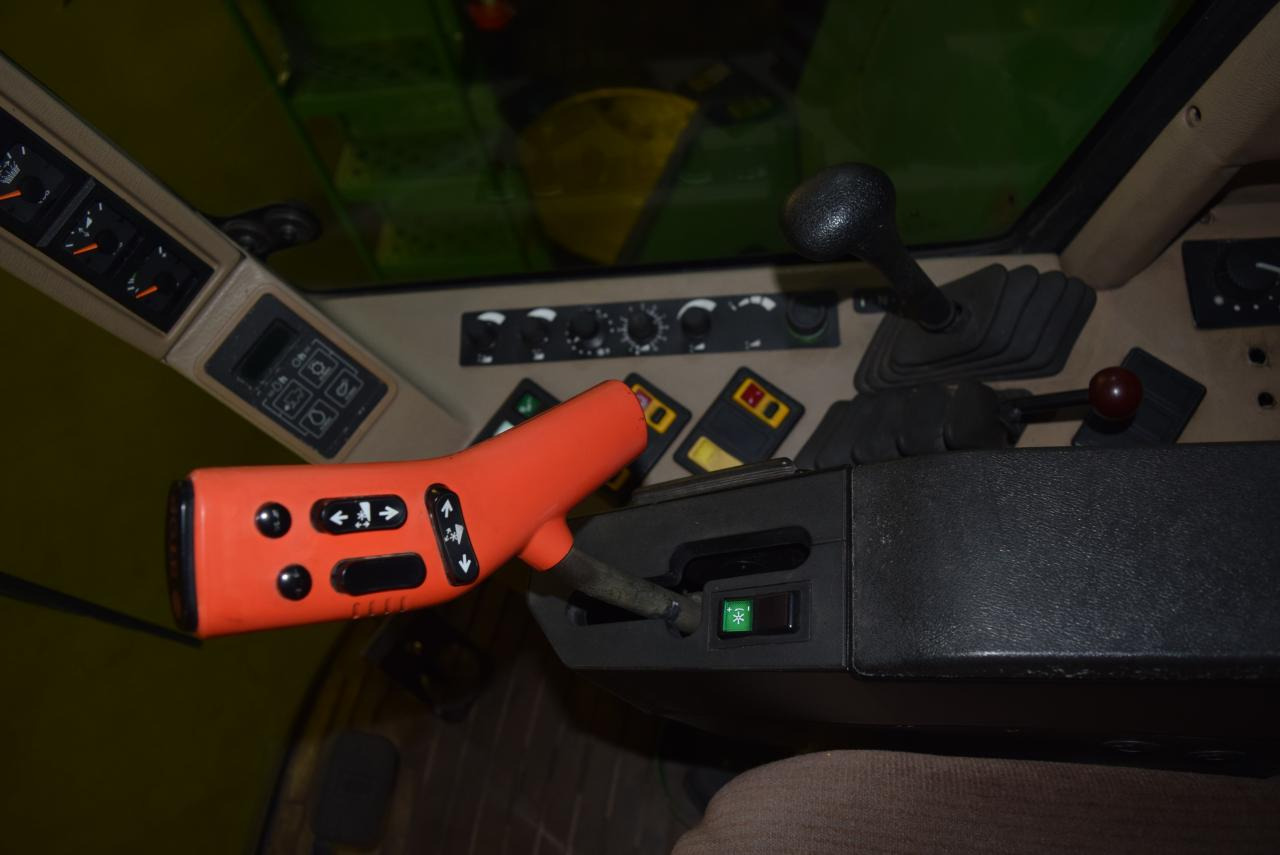 Kombain John Deere 2064: pilt 11