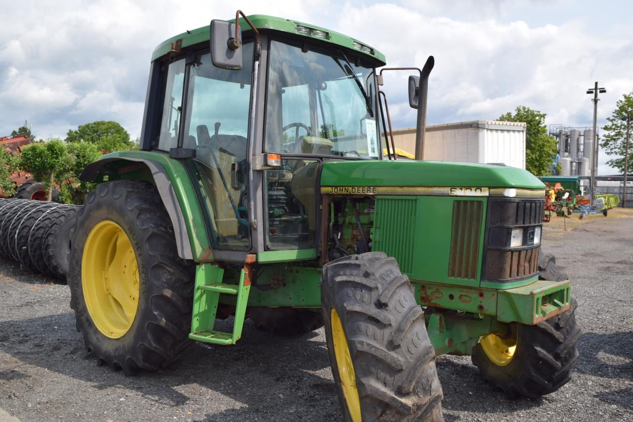 John Deere 6100 - Traktor: pilt 2 John Deere 6100 - Traktor: pilt 2