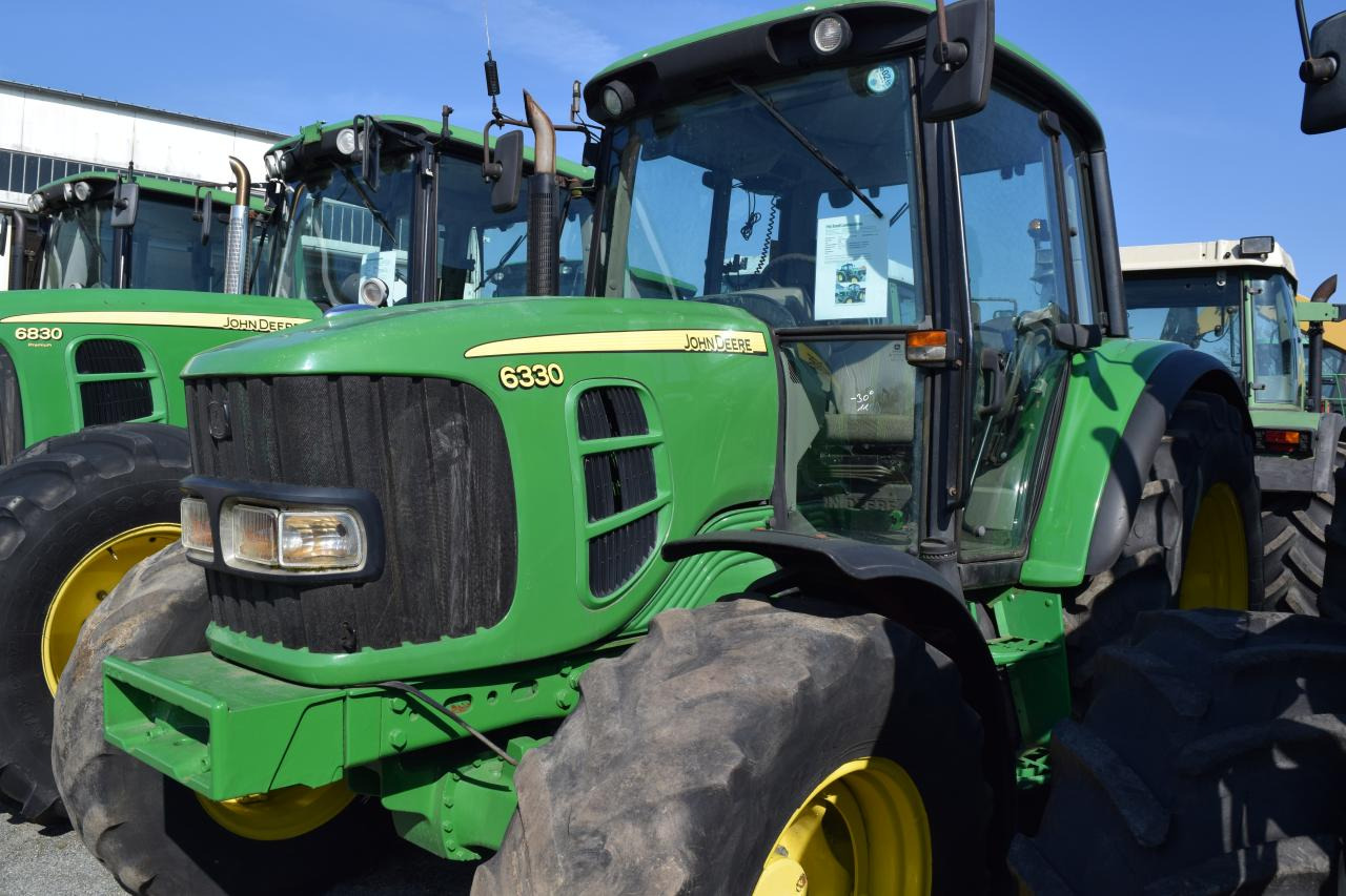 John Deere 6330 - Traktor: pilt 2 John Deere 6330 - Traktor: pilt 2