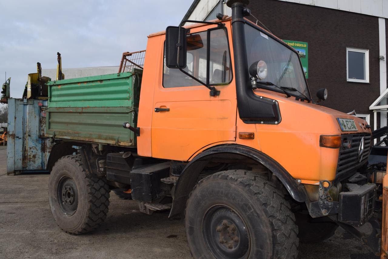 Mercedes-Benz Unimog U 1200 - Kommunaal-/ Erisõiduk: pilt 1 Mercedes-Benz Unimog U 1200 - Kommunaal-/ Erisõiduk: pilt 1