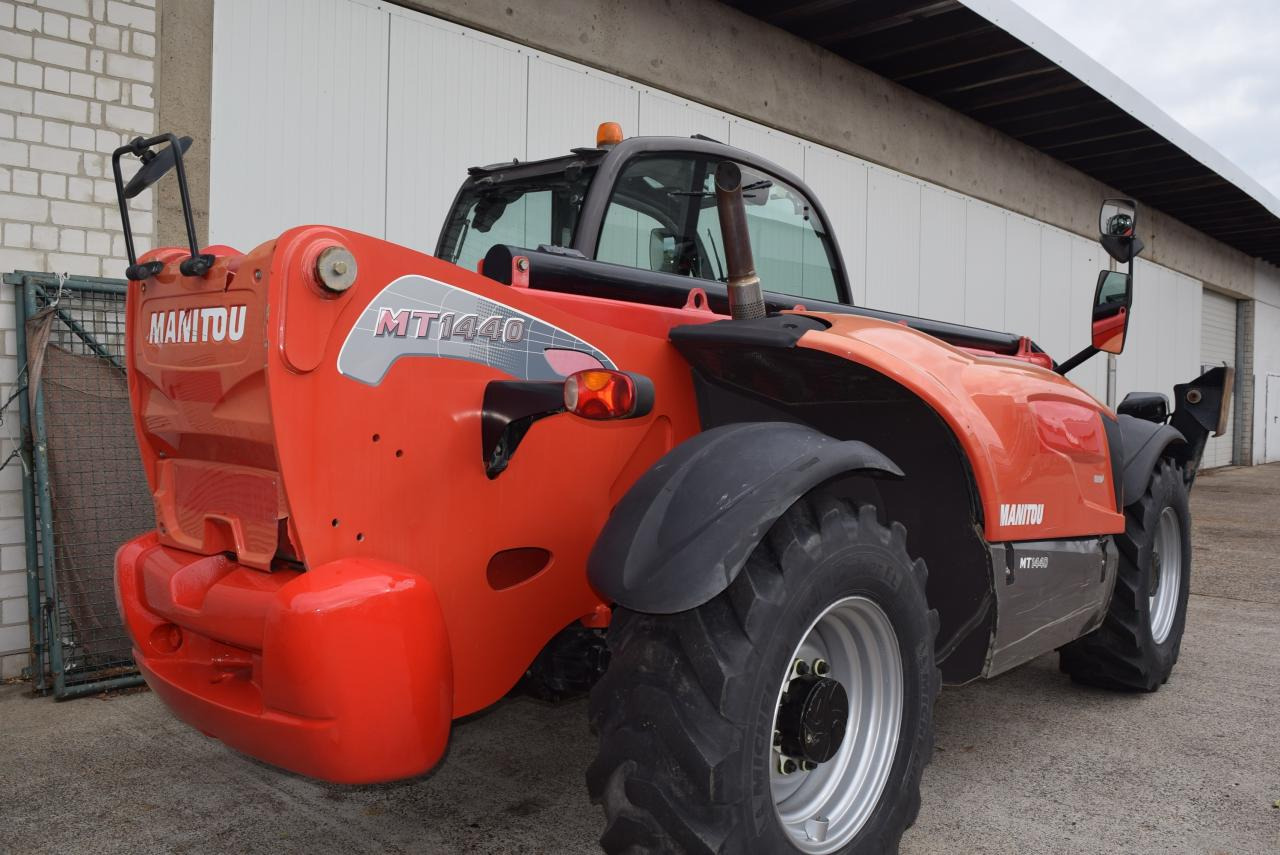 Manitou MT1440 - Teleskooplaadur: pilt 4 Manitou MT1440 - Teleskooplaadur: pilt 4