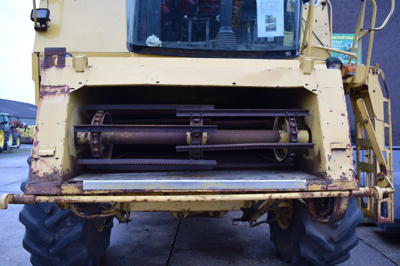 New Holland TC 56 - Kombain: pilt 5 New Holland TC 56 - Kombain: pilt 5