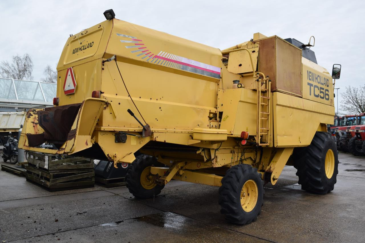 New Holland TC 56 - Kombain: pilt 4 New Holland TC 56 - Kombain: pilt 4