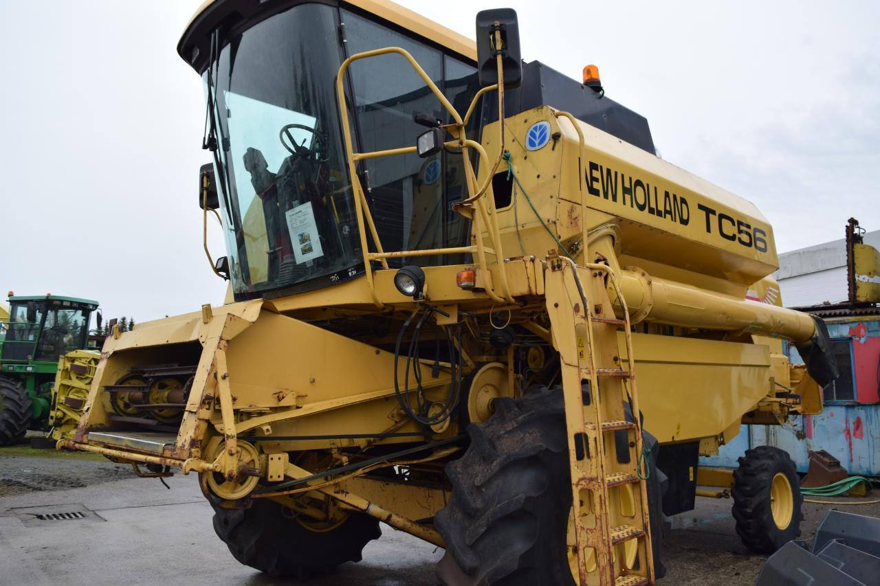 New Holland TC 56 - Kombain: pilt 1 New Holland TC 56 - Kombain: pilt 1