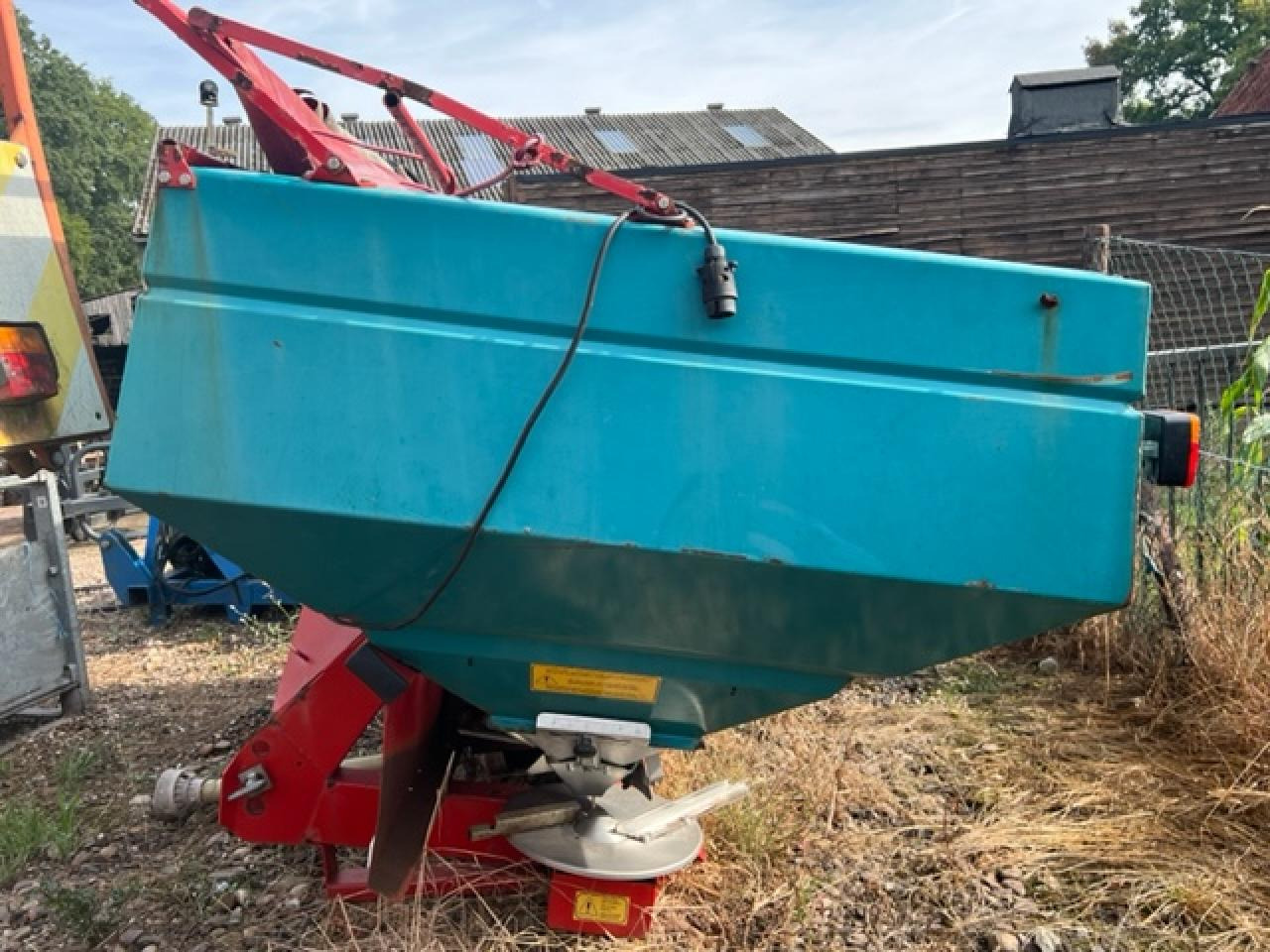 Sulky Burel DPX 2004 - Väetiselaoturid: pilt 2 Sulky Burel DPX 2004 - Väetiselaoturid: pilt 2