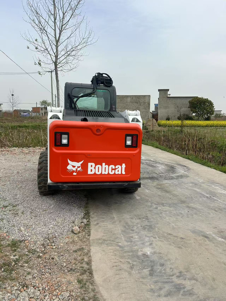 BOBCAT S550 - Kompaktlaadur: pilt 2 BOBCAT S550 - Kompaktlaadur: pilt 2