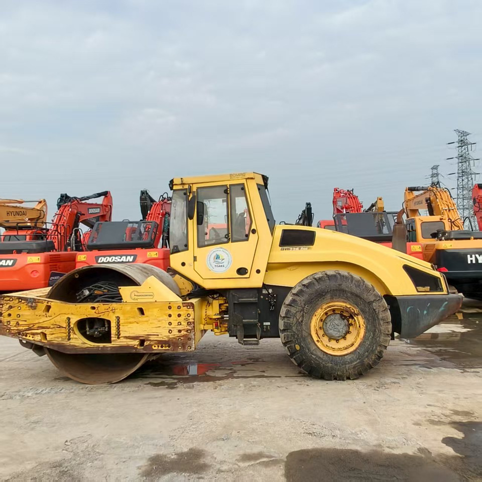 BOMAG BW226DH - Teerull: pilt 1 BOMAG BW226DH - Teerull: pilt 1