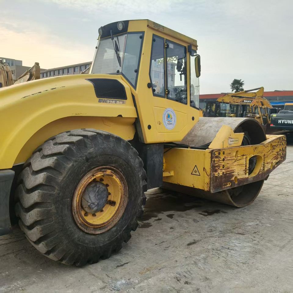 BOMAG BW226DH - Teerull: pilt 4 BOMAG BW226DH - Teerull: pilt 4