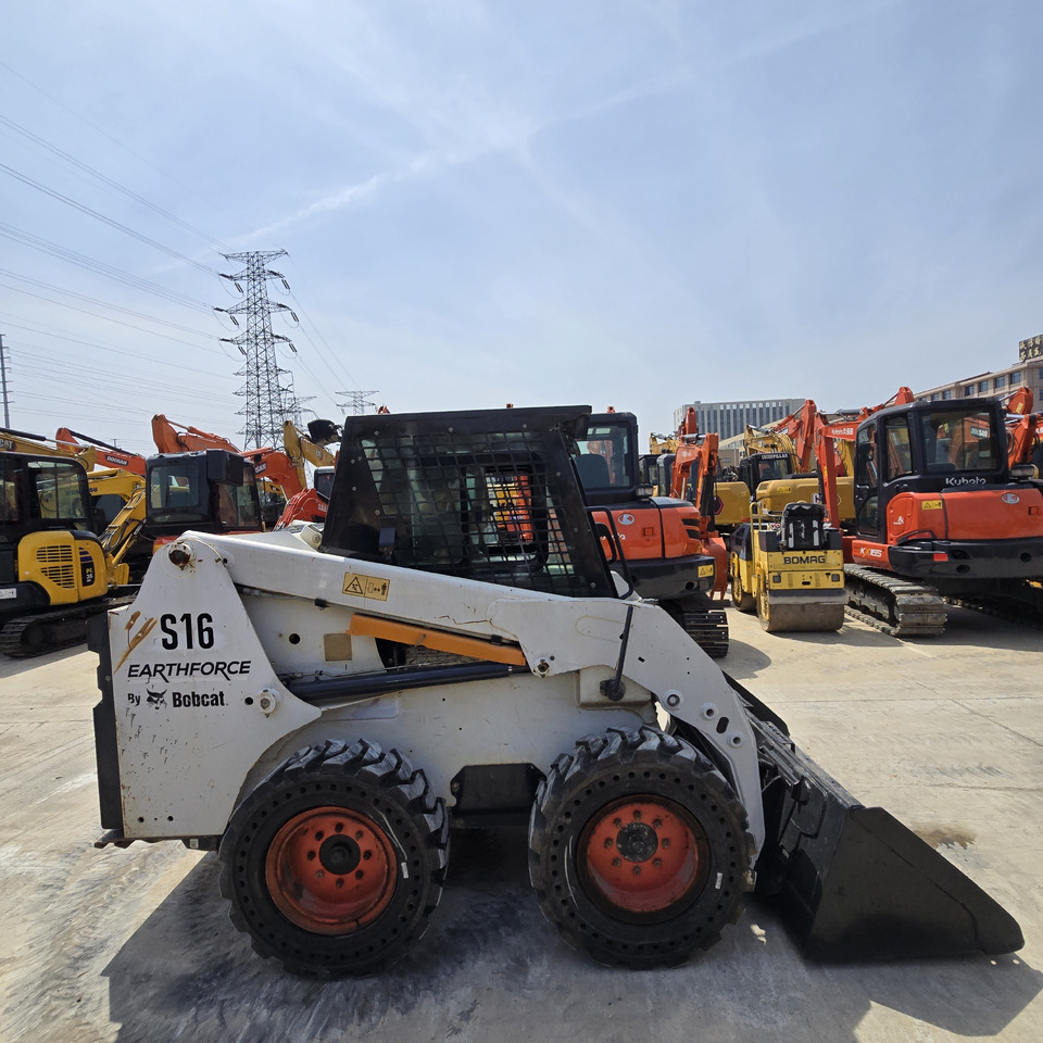 Bobcat S16 - Kompaktlaadur: pilt 5 Bobcat S16 - Kompaktlaadur: pilt 5