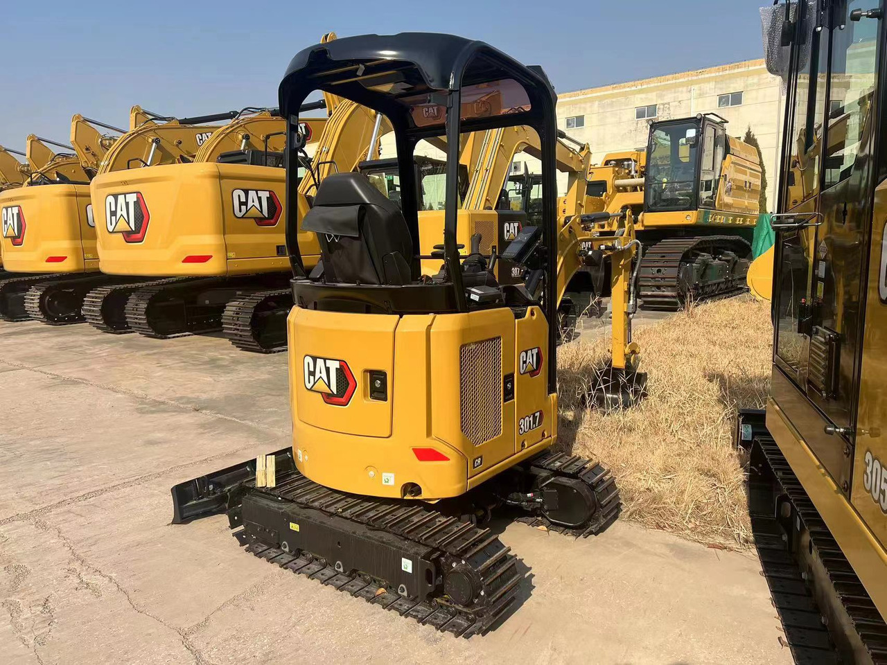 CAT 301.7 - Miniekskavaator: pilt 1 CAT 301.7 - Miniekskavaator: pilt 1