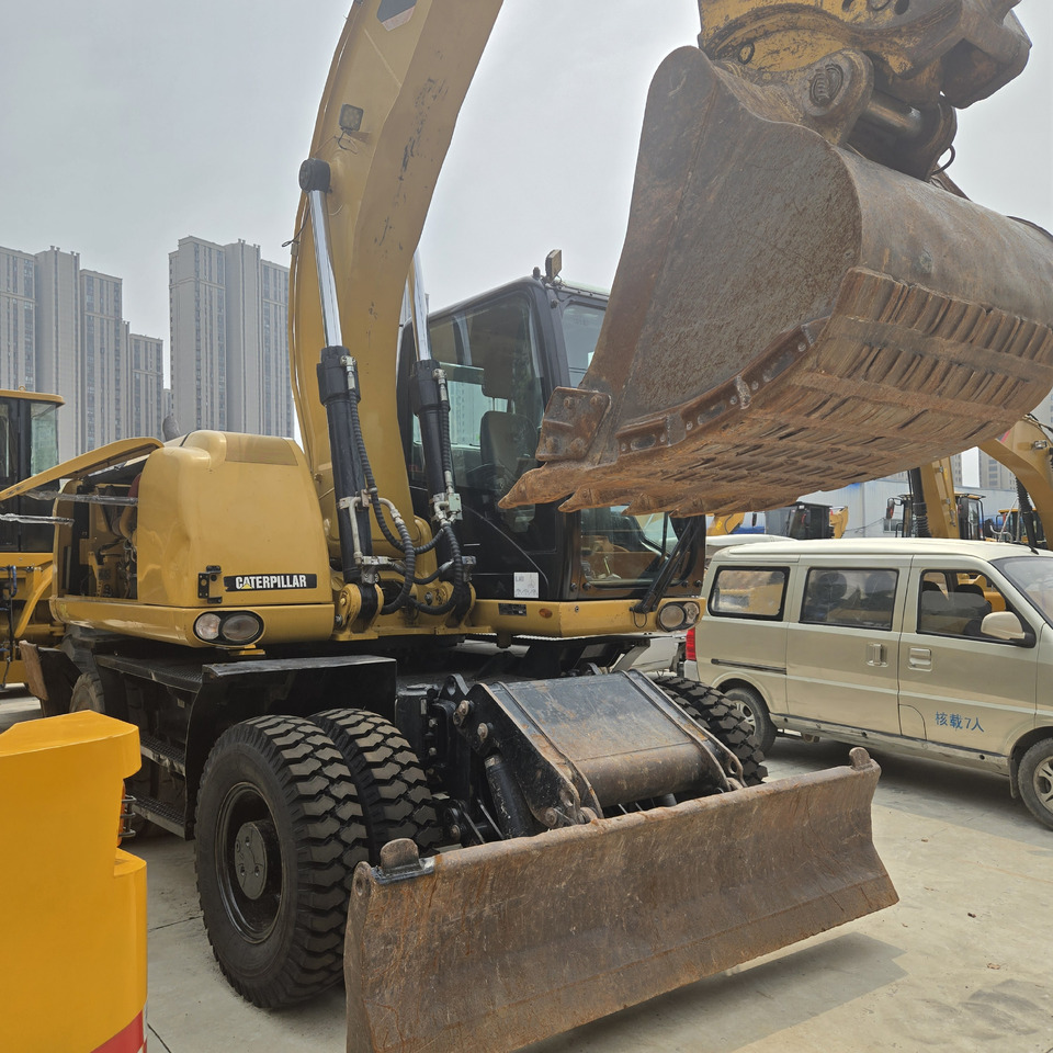 CAT M320D2 - Ratastel ekskavaator: pilt 3 CAT M320D2 - Ratastel ekskavaator: pilt 3