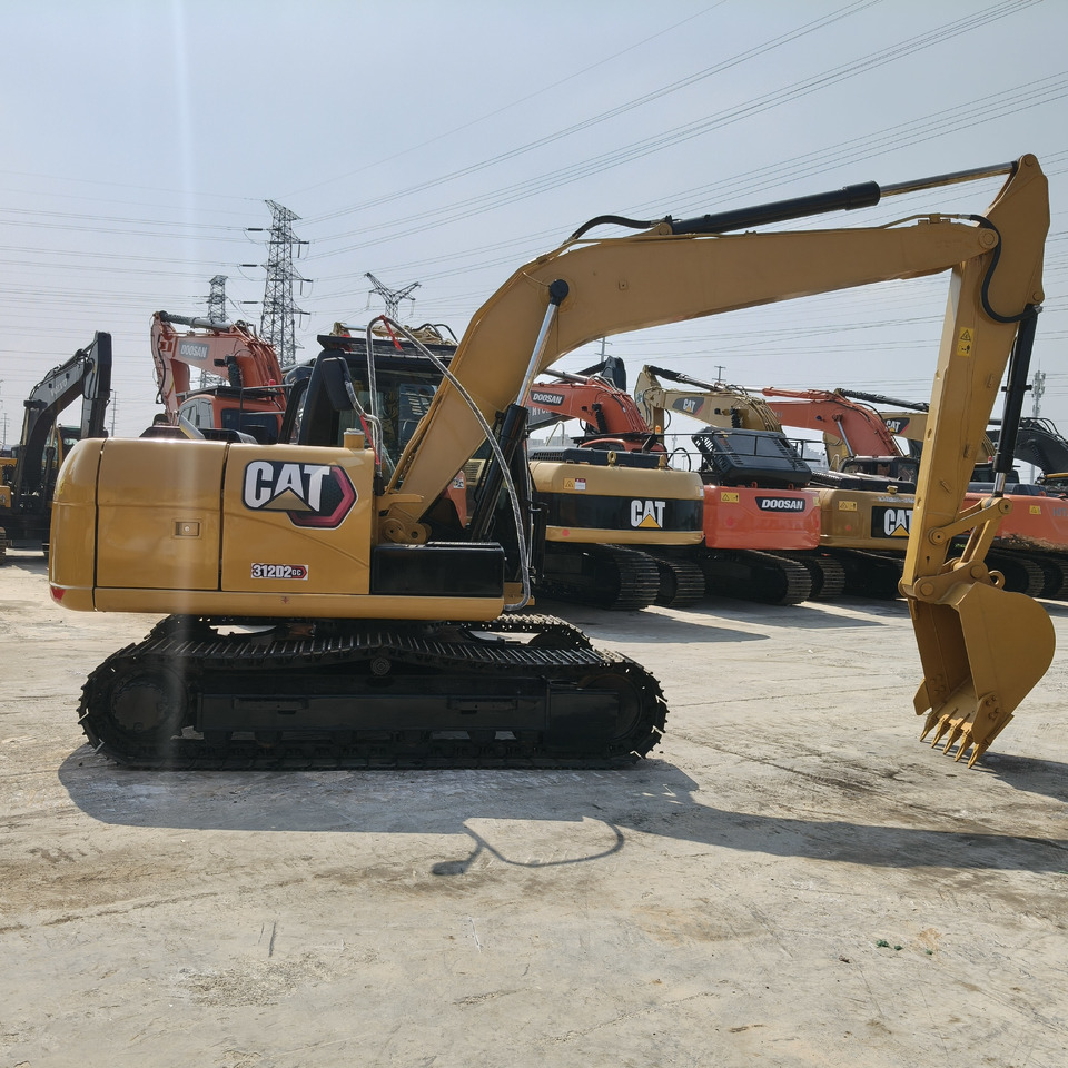 CATERPILLAR 312D2GC - Lintekskavaator: pilt 2 CATERPILLAR 312D2GC - Lintekskavaator: pilt 2