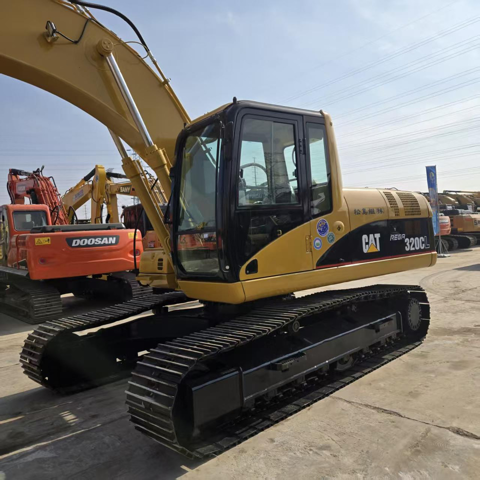 CATERPILLAR 320C - Lintekskavaator: pilt 4 CATERPILLAR 320C - Lintekskavaator: pilt 4