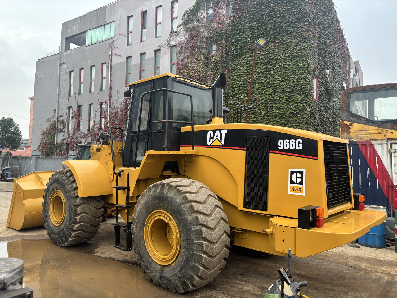 CATERPILLAR 966G - Rataslaadur: pilt 2 CATERPILLAR 966G - Rataslaadur: pilt 2