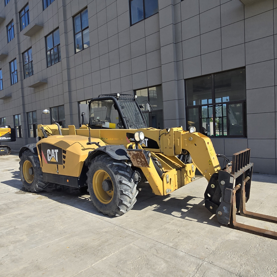 CATERPILLAR TH414 - Teleskooppoom: pilt 3 CATERPILLAR TH414 - Teleskooppoom: pilt 3