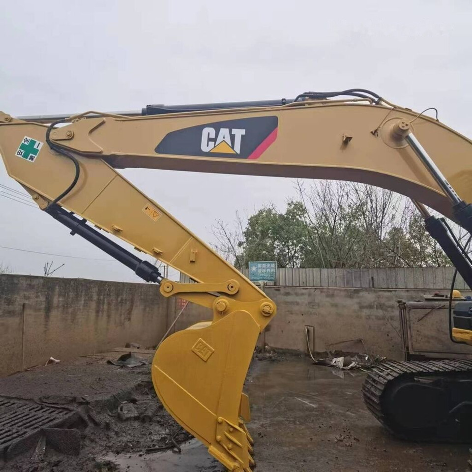 Caterpillar 320D - Lintekskavaator: pilt 1 Caterpillar 320D - Lintekskavaator: pilt 1