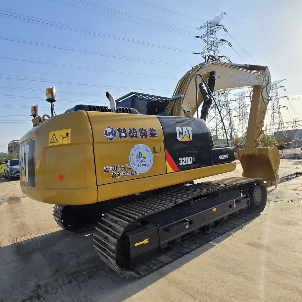 Caterpillar 320D2 - Lintekskavaator: pilt 3 Caterpillar 320D2 - Lintekskavaator: pilt 3