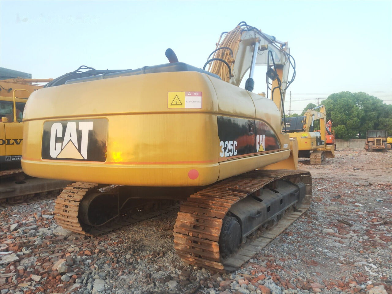 Caterpillar 325C - Lintekskavaator: pilt 2 Caterpillar 325C - Lintekskavaator: pilt 2