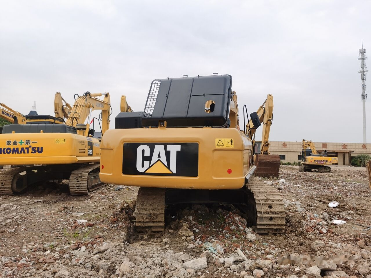 Lintekskavaator Caterpillar 336D2L: pilt 10