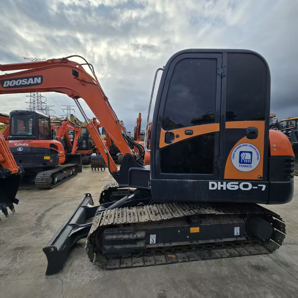 DOOSAN DH60-7 - Miniekskavaator: pilt 5 DOOSAN DH60-7 - Miniekskavaator: pilt 5