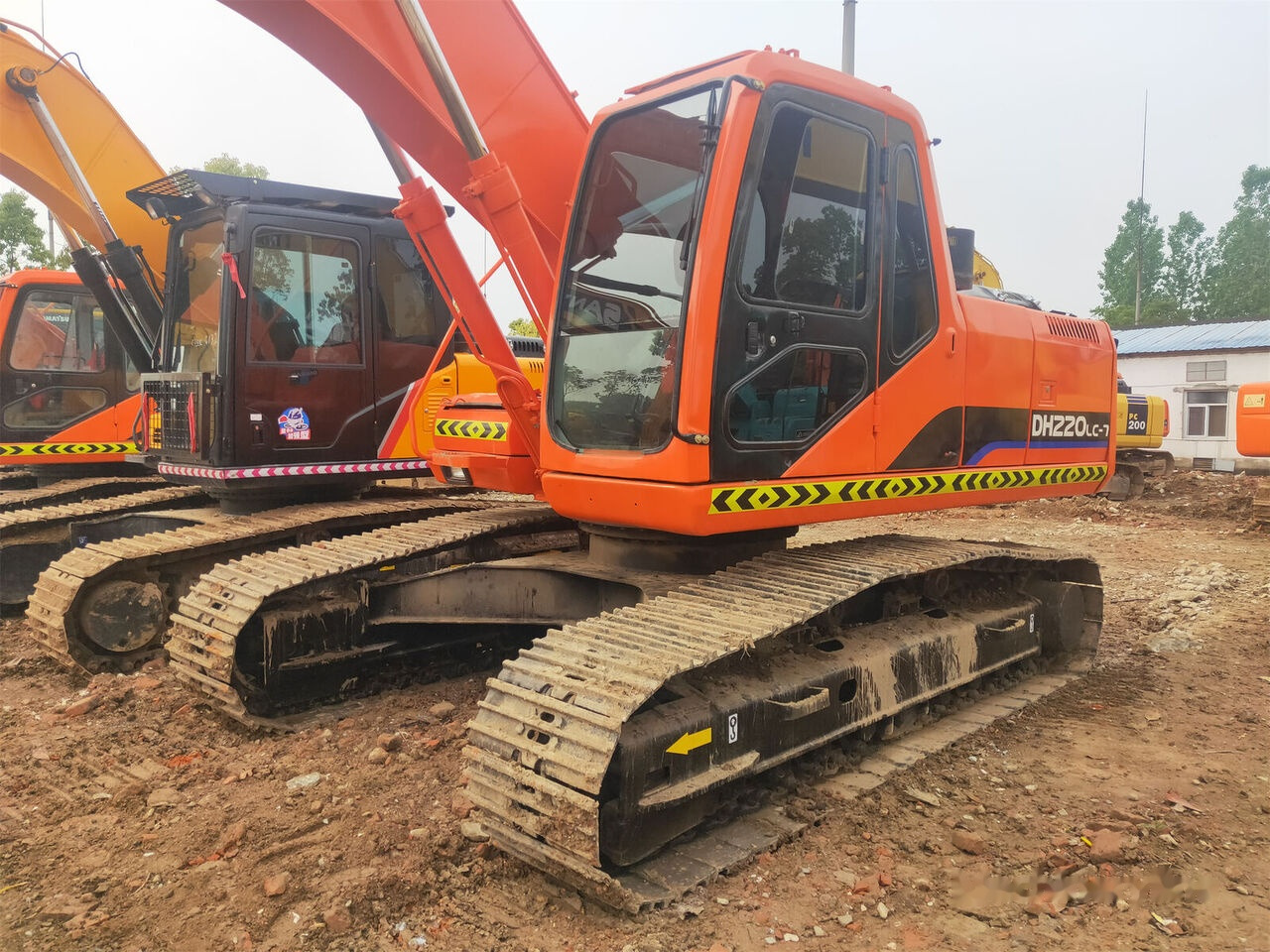 Doosan DH220LC-7 - Lintekskavaator: pilt 1 Doosan DH220LC-7 - Lintekskavaator: pilt 1