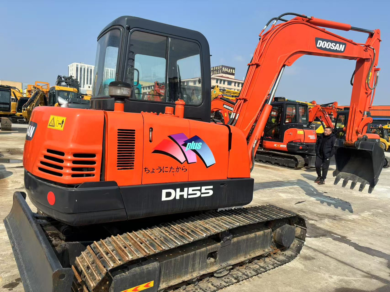 Doosan DH55 - Miniekskavaator: pilt 4 Doosan DH55 - Miniekskavaator: pilt 4