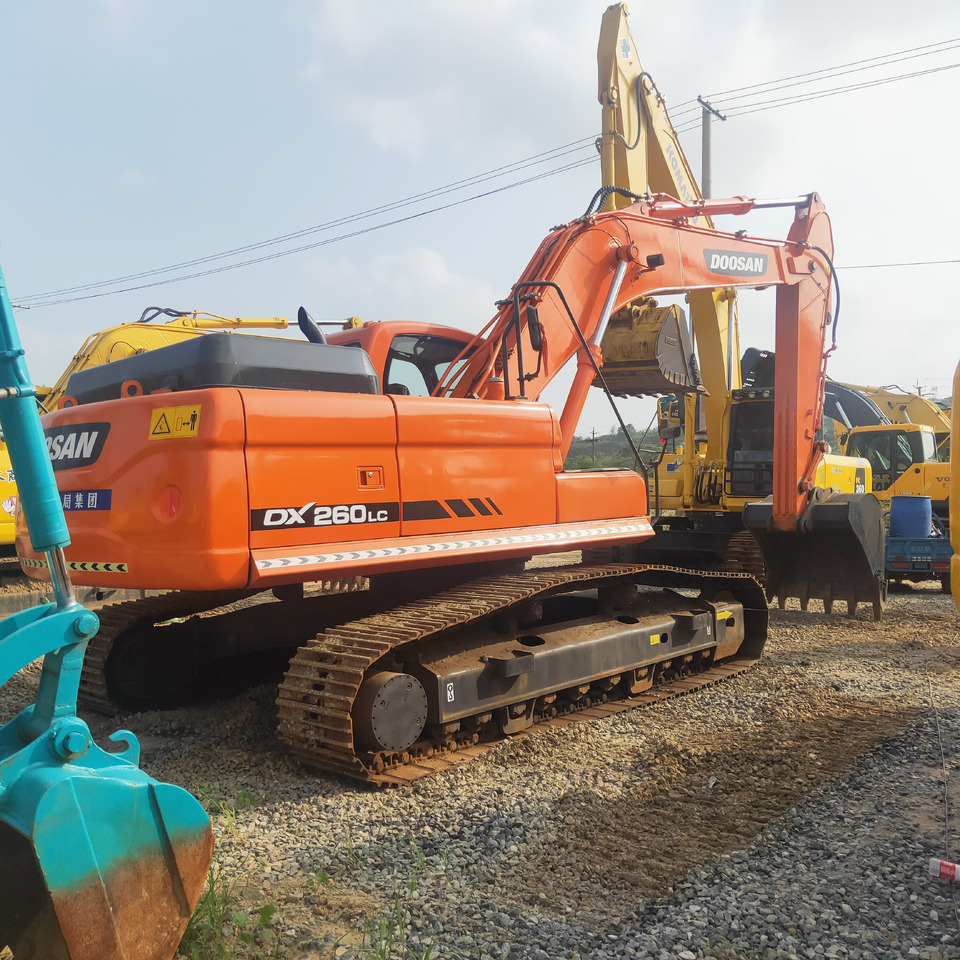 Doosan DX260LC - Lintekskavaator: pilt 4 Doosan DX260LC - Lintekskavaator: pilt 4